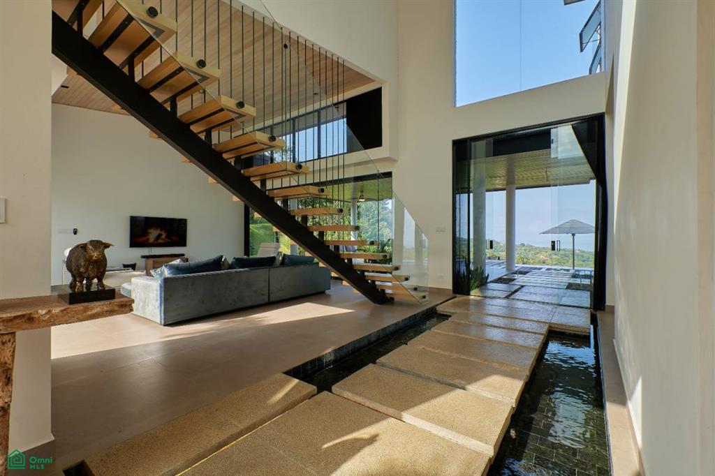 Luxury Retreat in Ojochal Villa Sunset del Mar