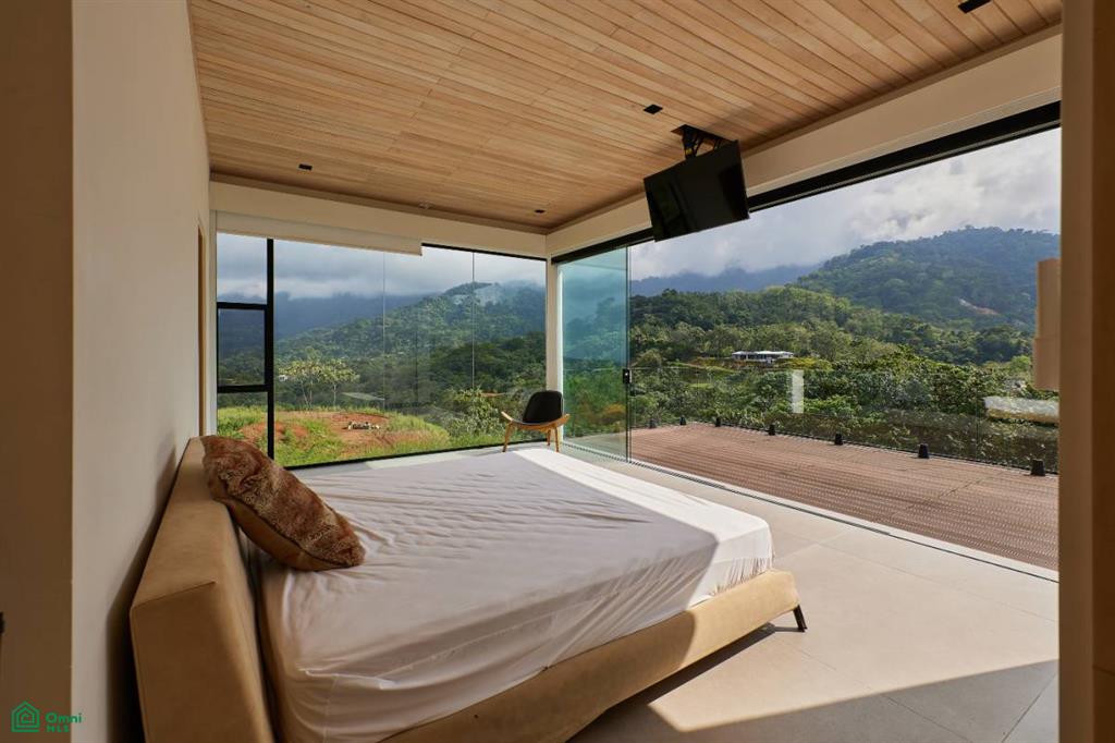 Luxury Retreat in Ojochal Villa Sunset del Mar