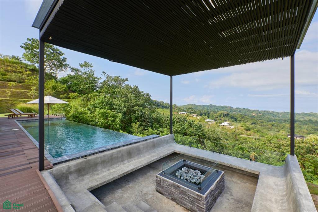 Luxury Retreat in Ojochal Villa Sunset del Mar