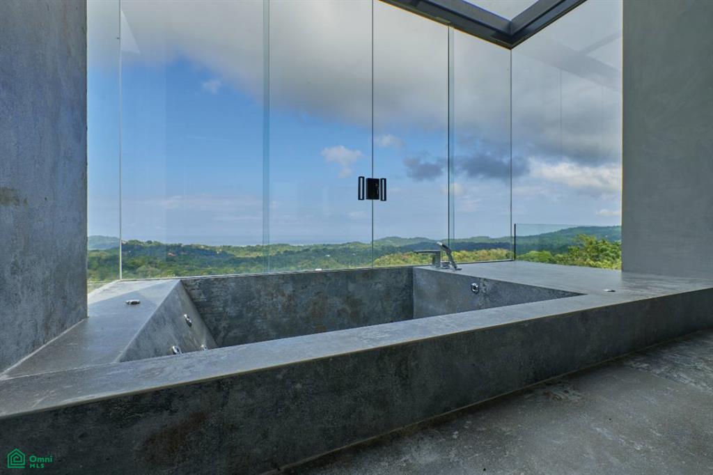 Luxury Retreat in Ojochal Villa Sunset del Mar