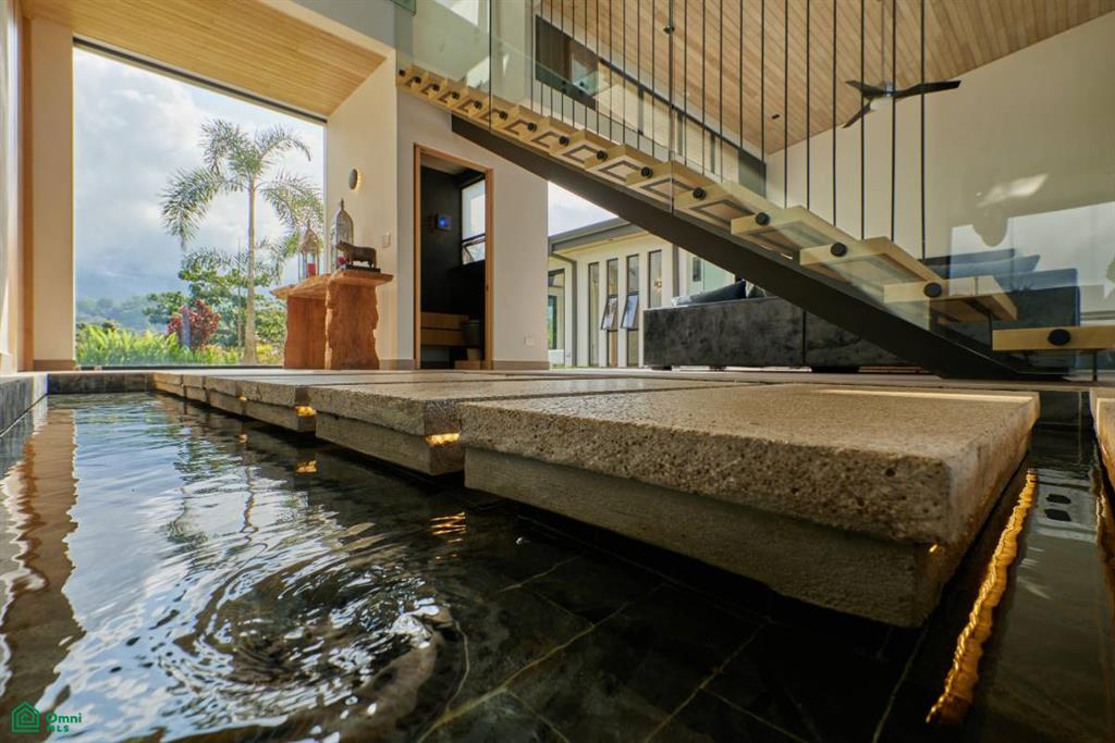 Luxury Retreat in Ojochal Villa Sunset del Mar