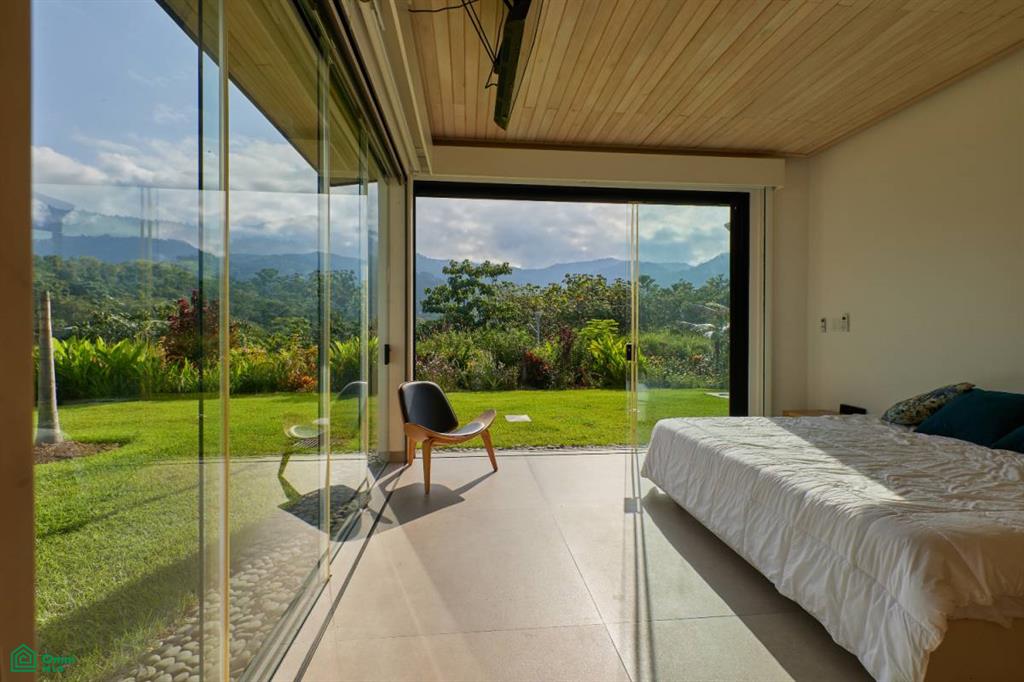 Luxury Retreat in Ojochal Villa Sunset del Mar