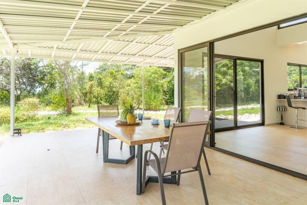 Casa Tosh , Belén de Nosarita, Guanacaste