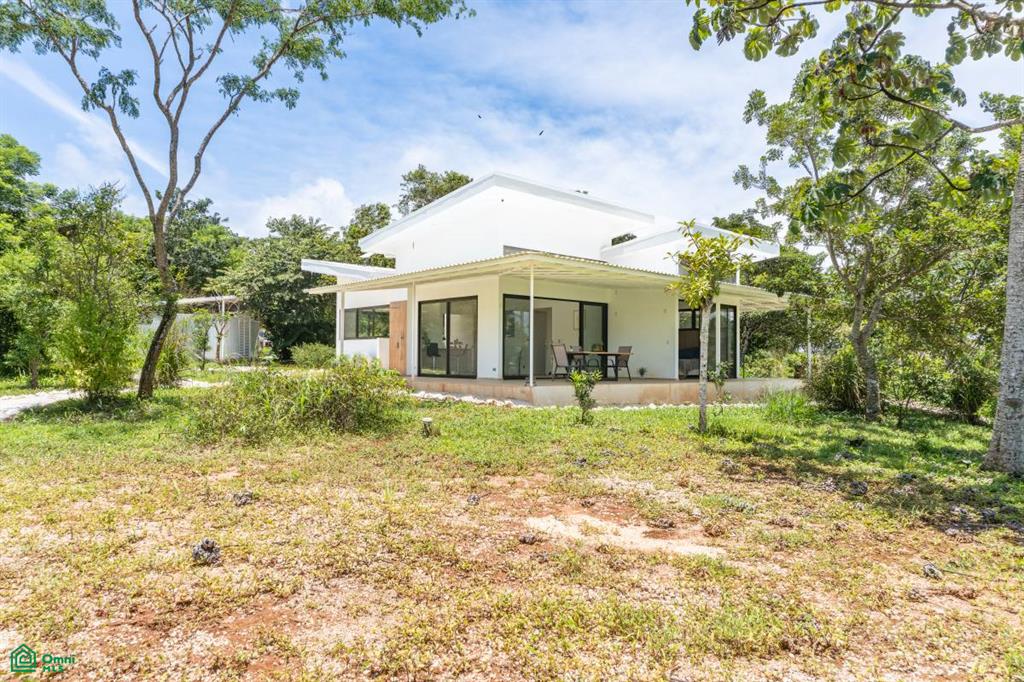 Casa Tosh , Belén de Nosarita, Guanacaste