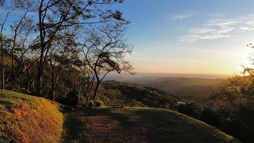 Nada Finca Naranjalito