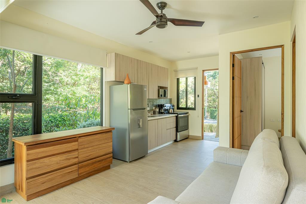 Casa GG | An Artistic Home Immersed in Beauty