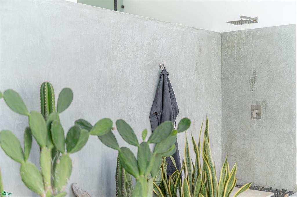 Vida Hermosa | A Private Sanctuary Steps from the Surf