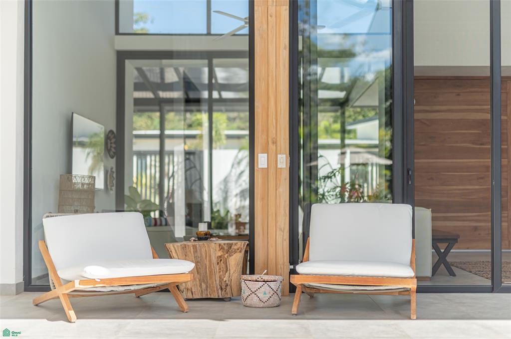 Vida Hermosa | A Private Sanctuary Steps from the Surf