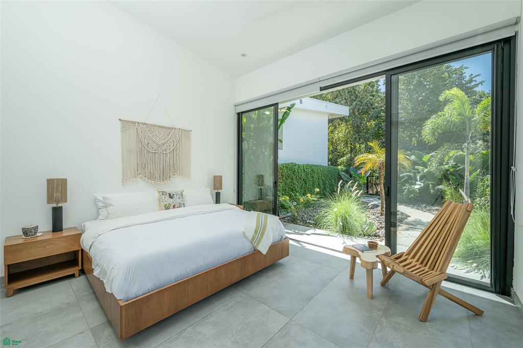 Vida Hermosa | A Private Sanctuary Steps from the Surf