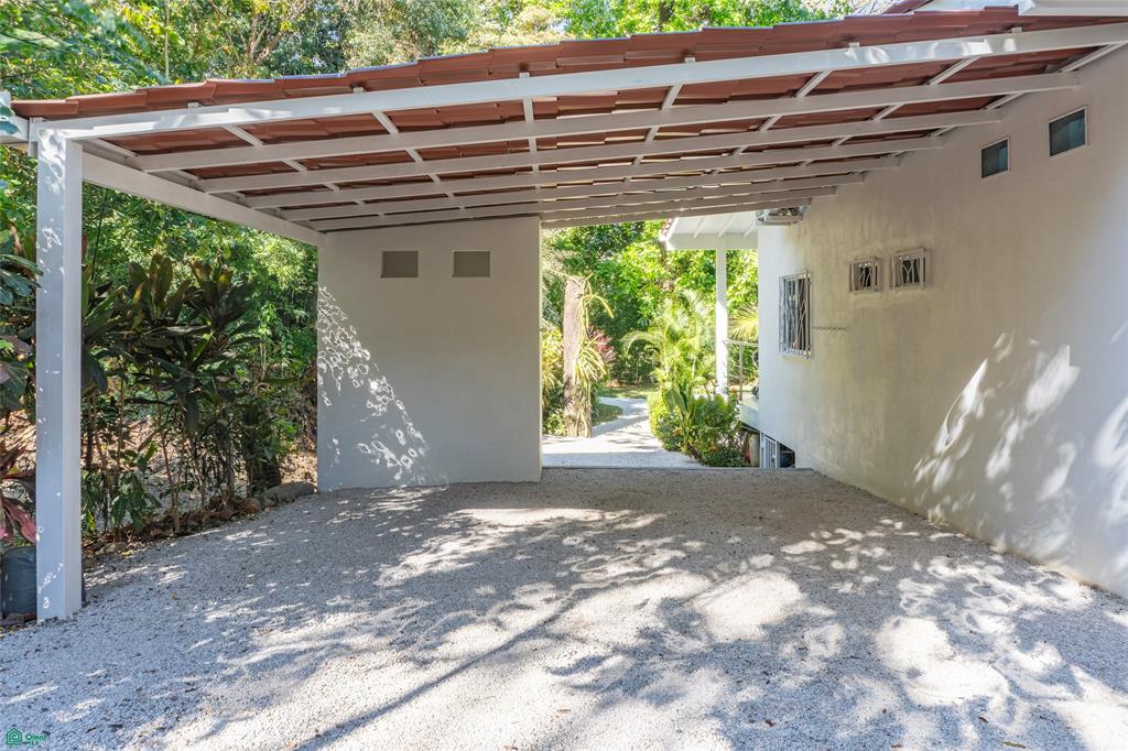 Casa Silencio