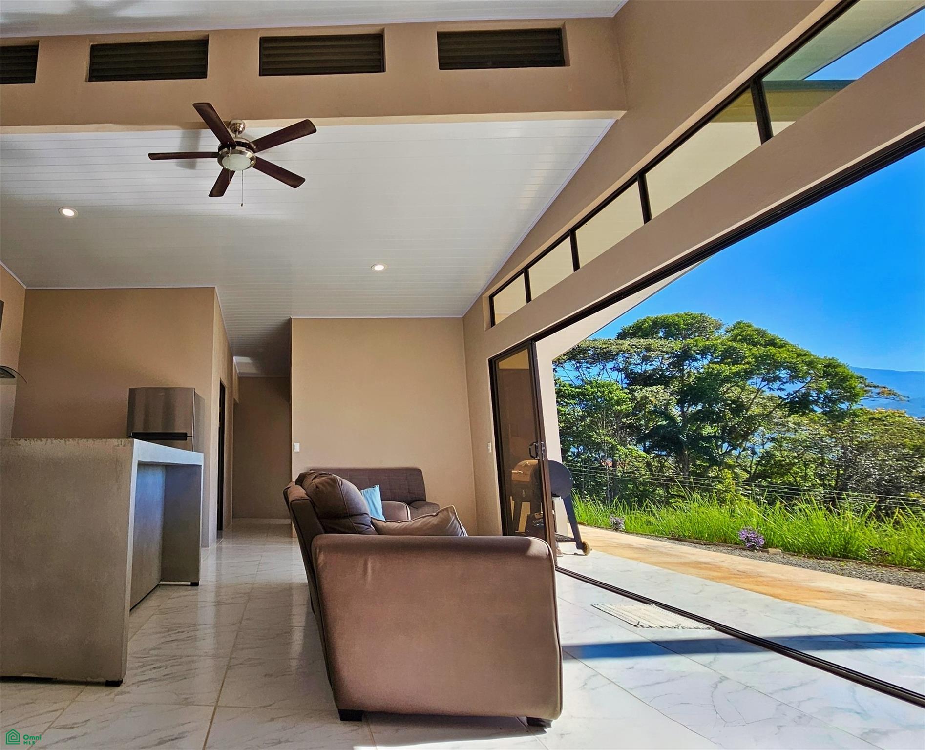 Casa Amara Miravalles