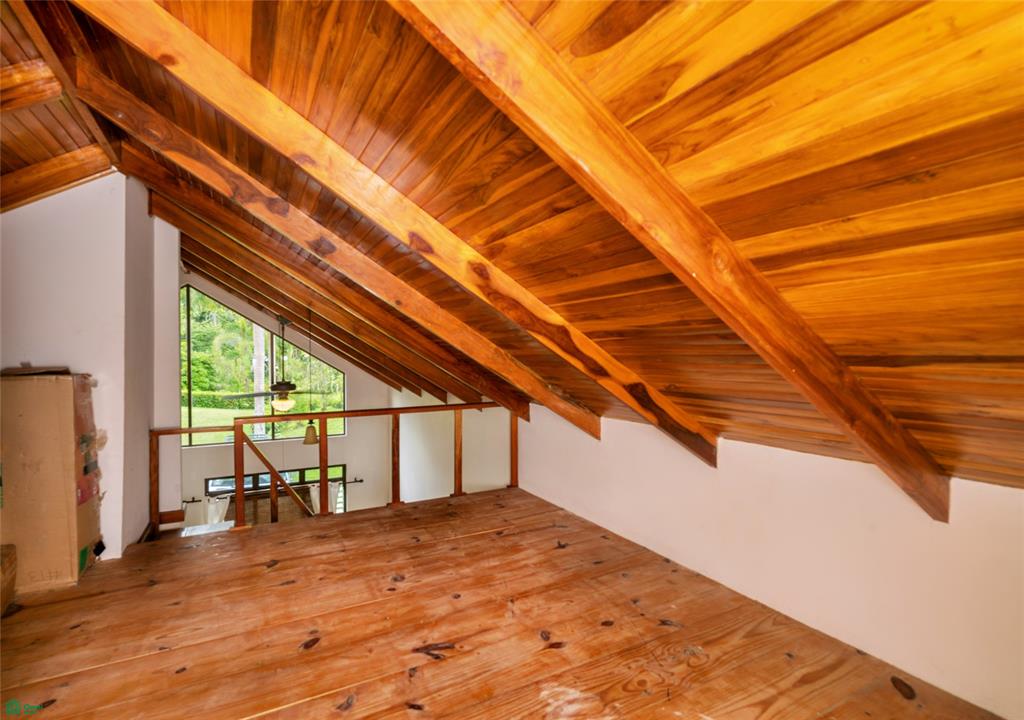 Exclusive Cacao Farm & Luxury Retreat