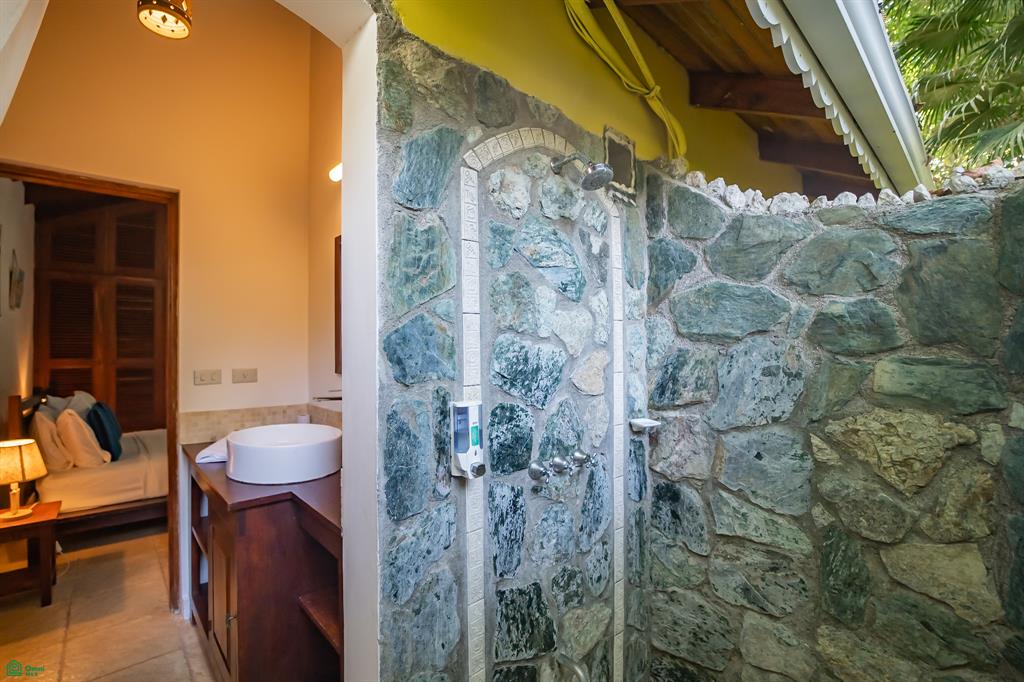 Gecko Verde Hotel