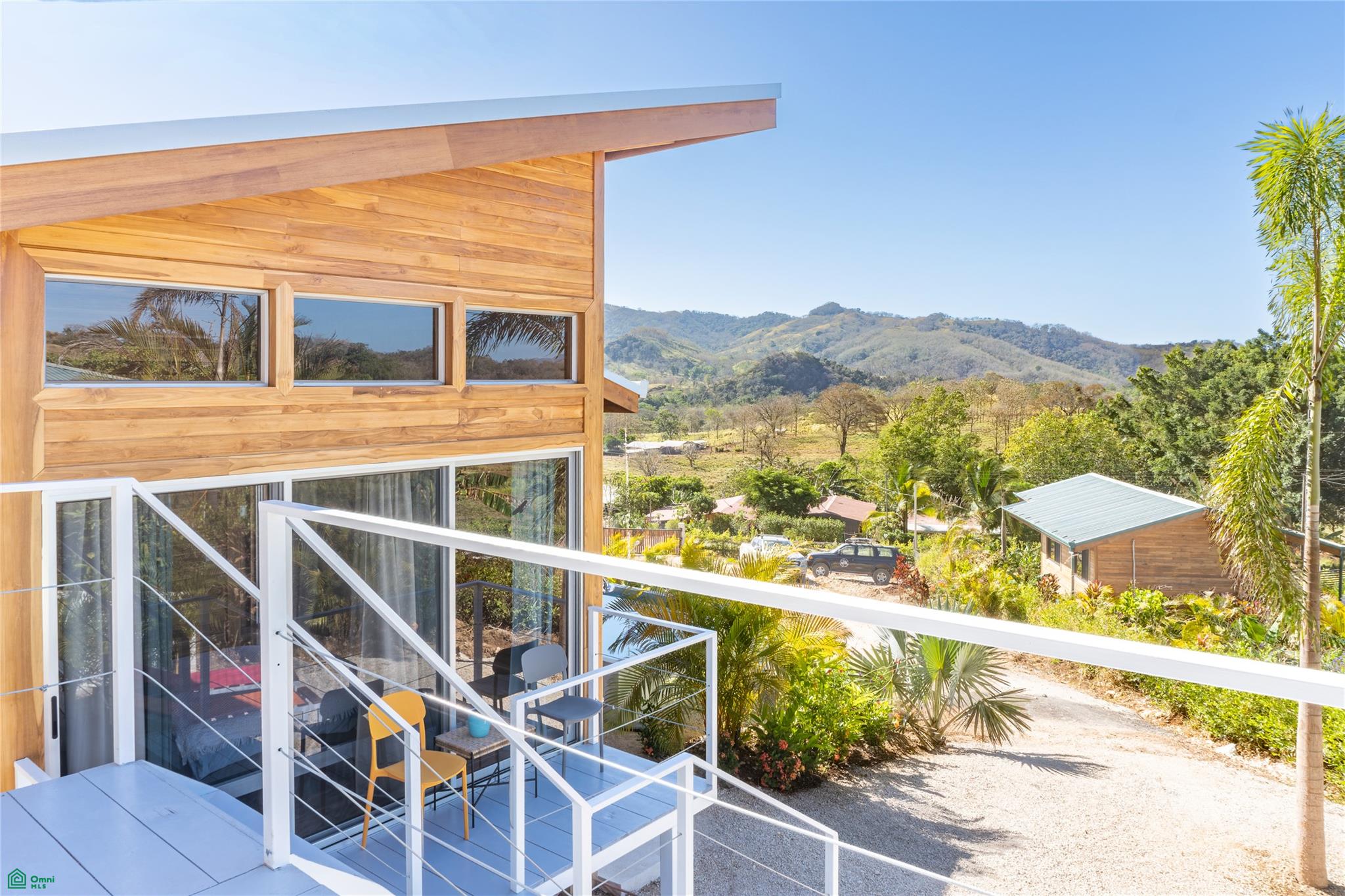 Pura Vida Home