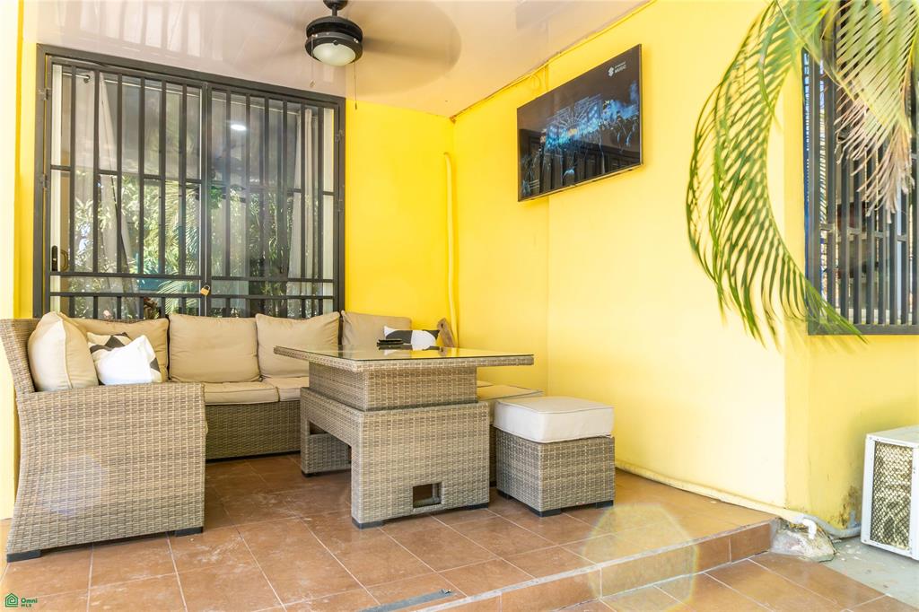 Casa Mango