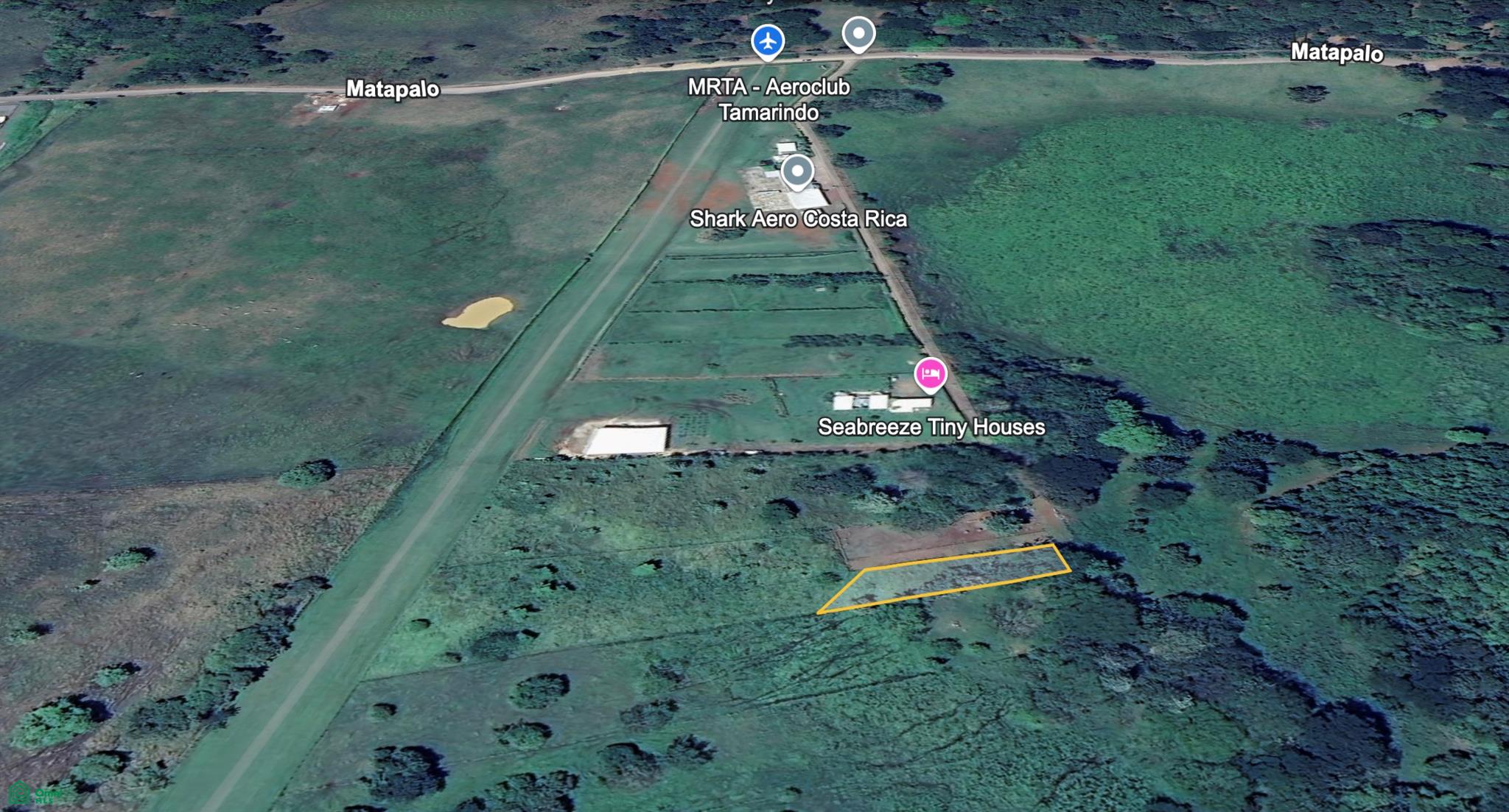 Aeroclub Tamarindo, Huacas