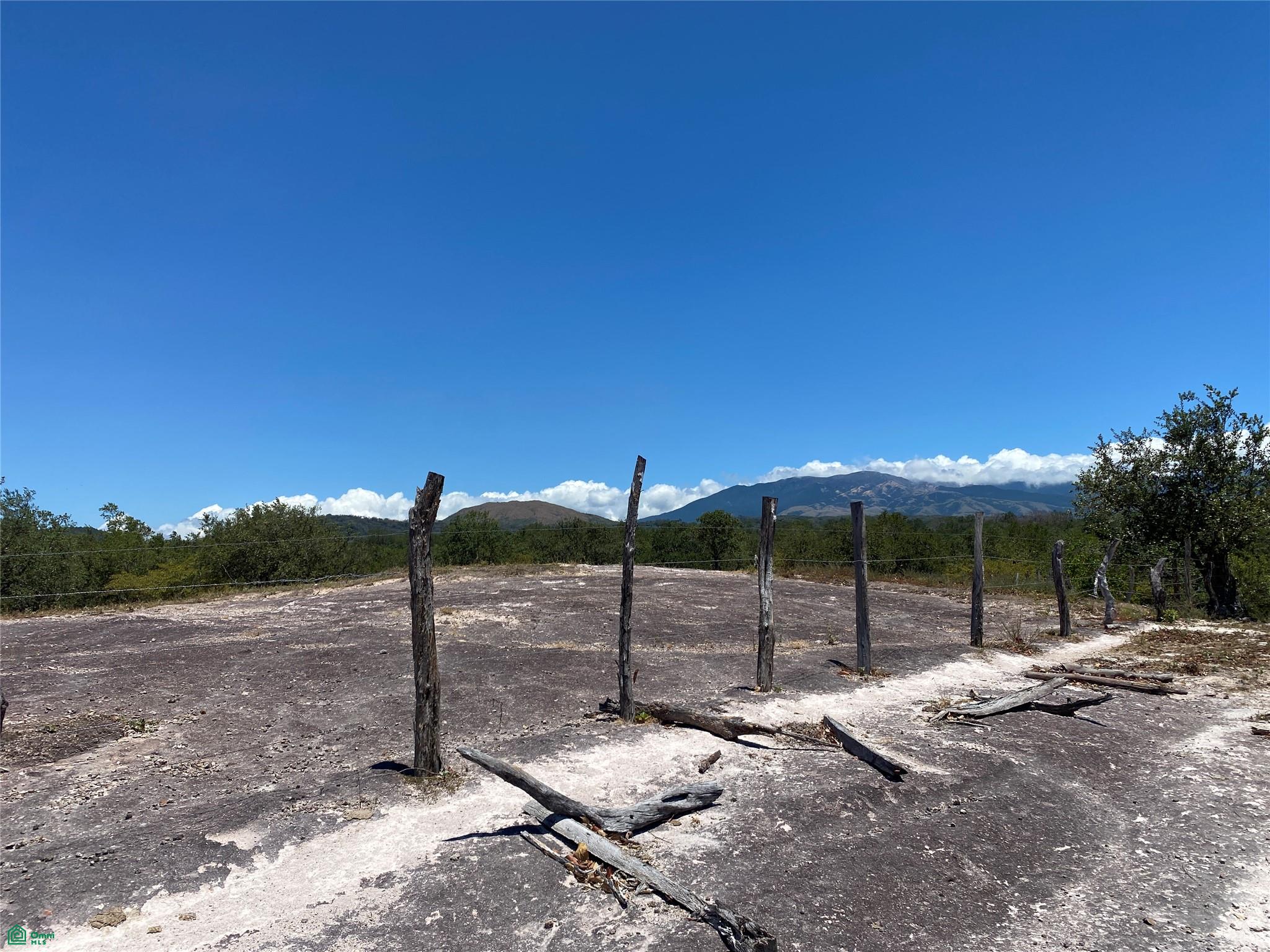 Curubande 48 Acres