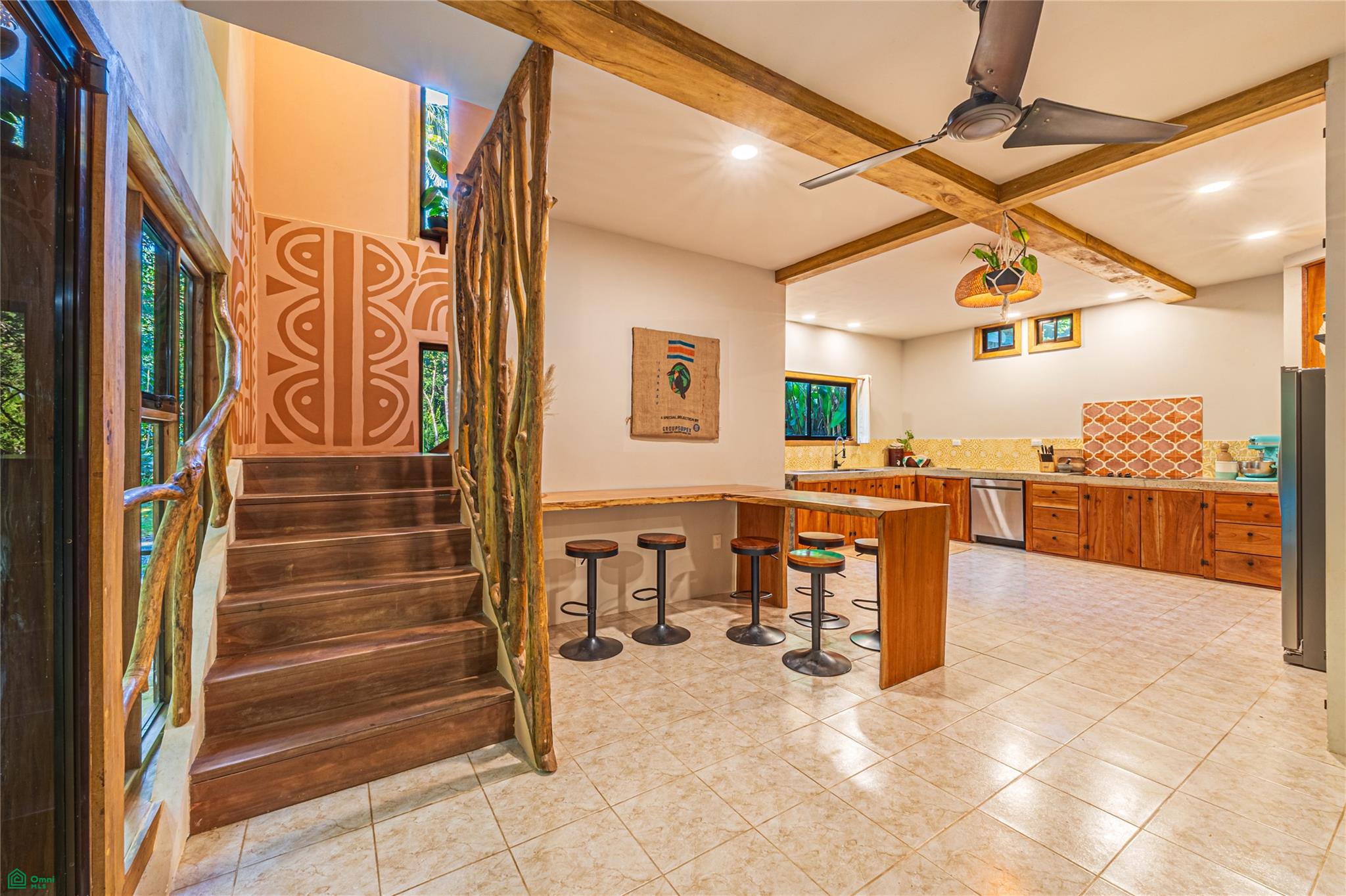Mojo Dojo Casa House