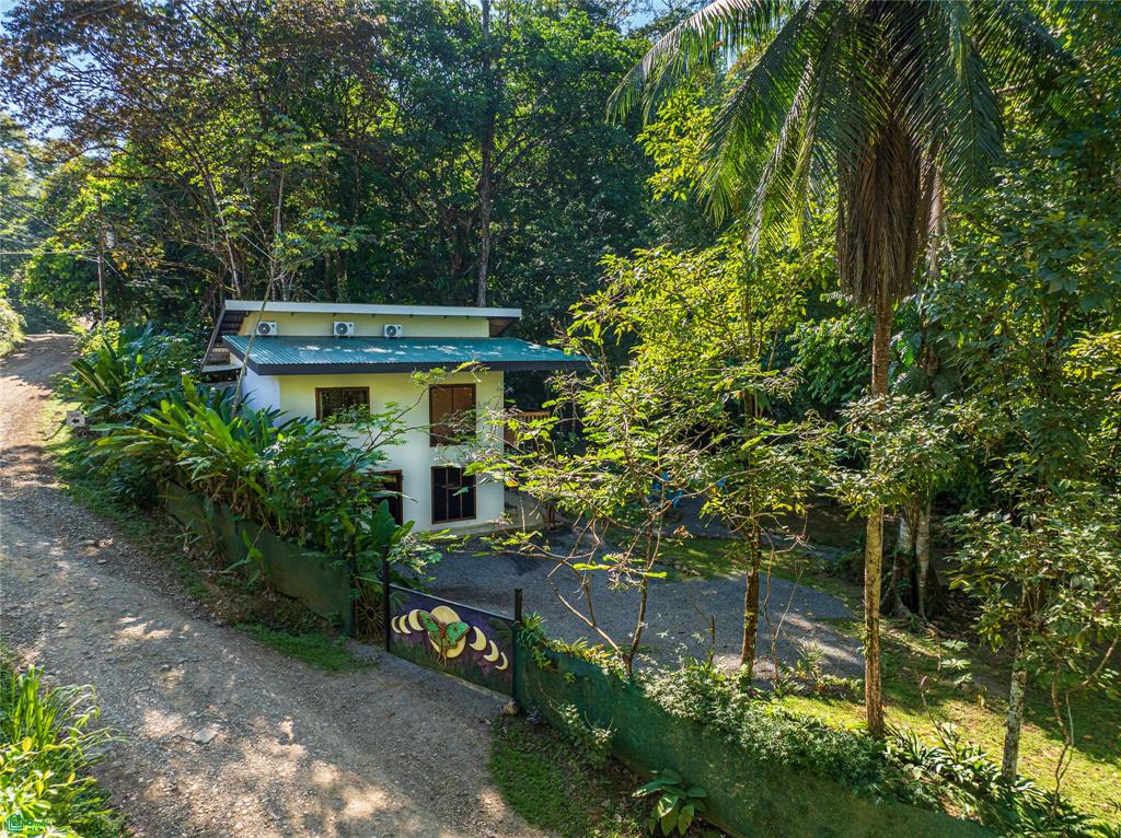 Mojo Dojo Casa House
