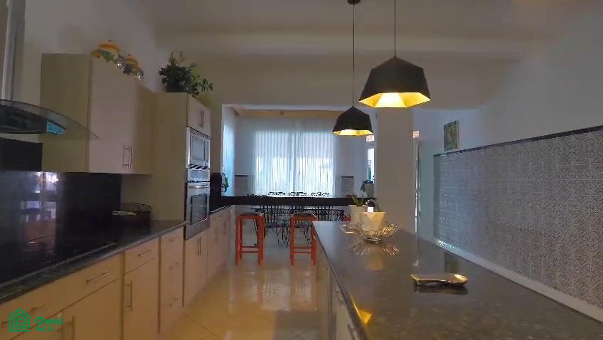 Luxury Artist Estate