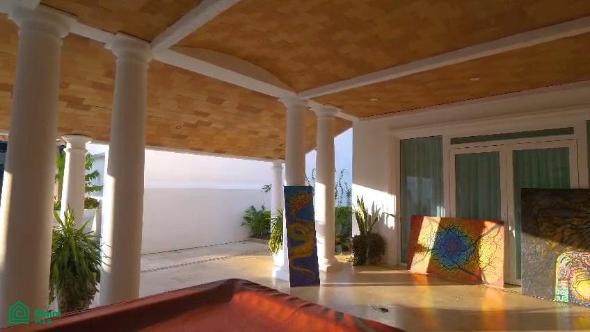 Luxury Artist Estate