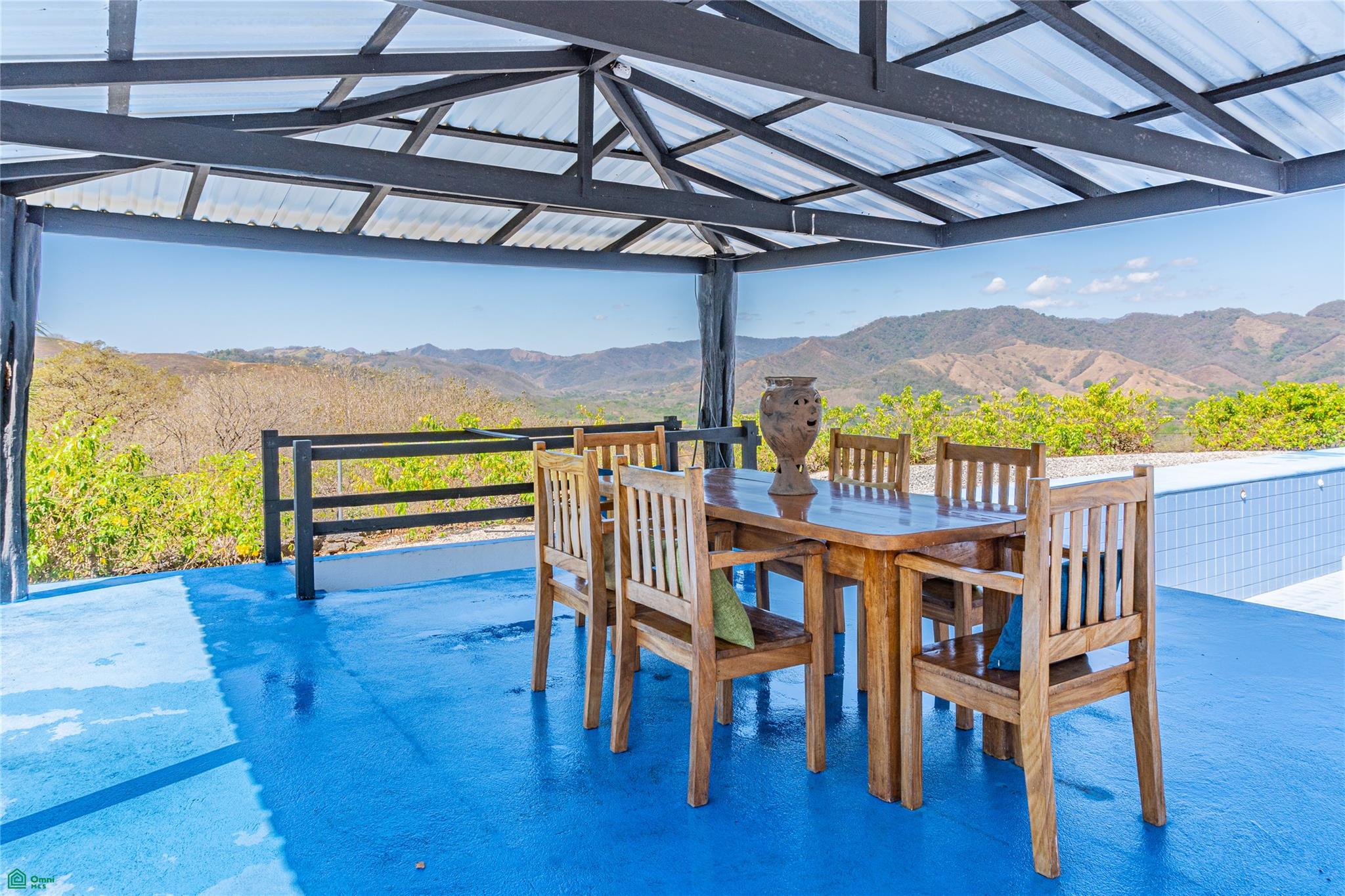 Finca Luna y Sol | Home with 185 Acres