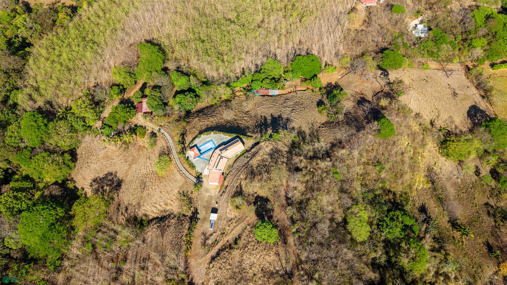 Finca Luna y Sol | Home with 185 Acres