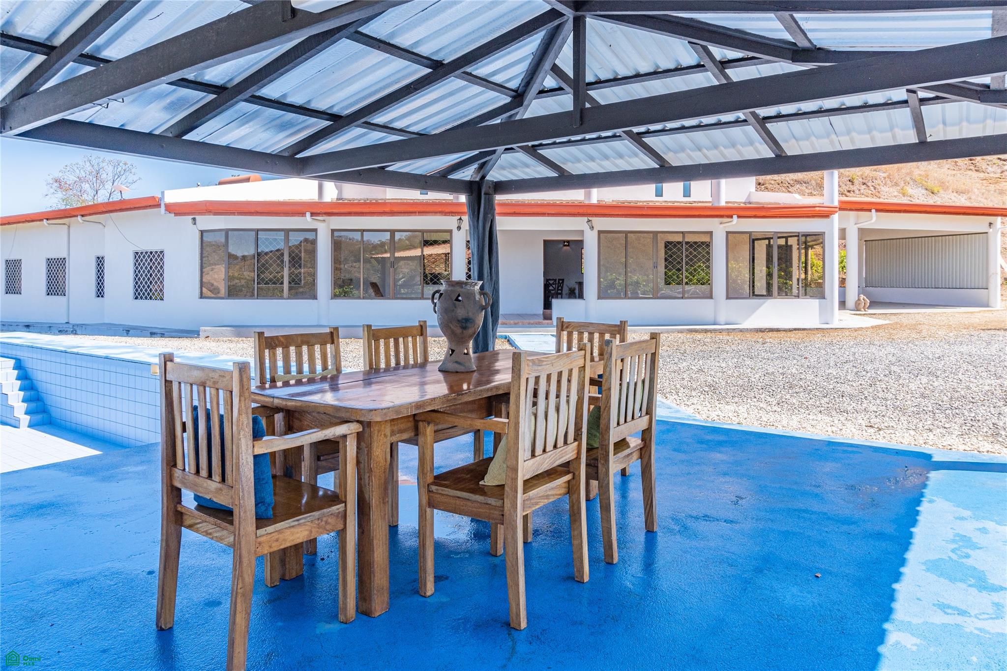 Finca Luna y Sol | Home with 185 Acres