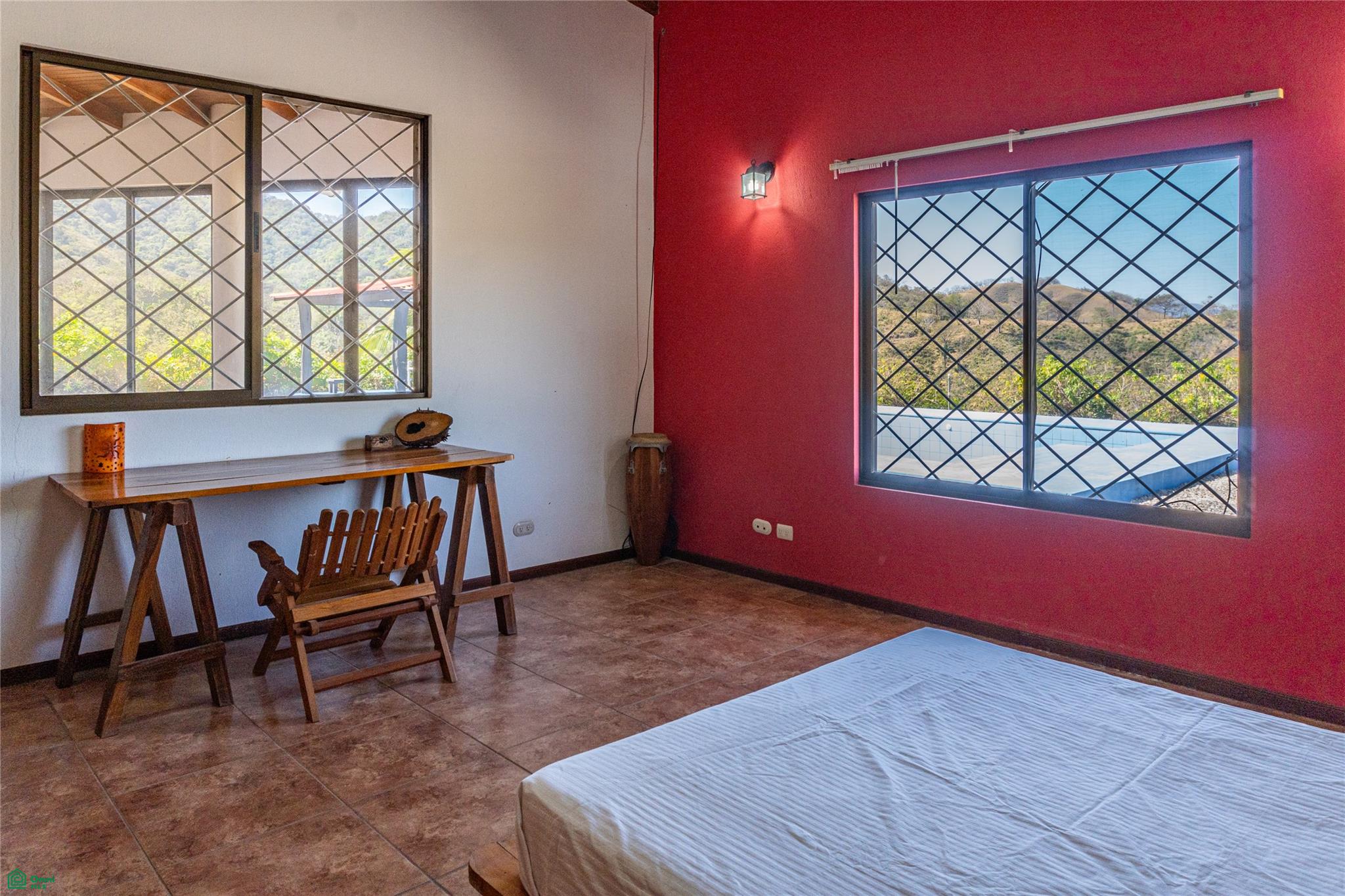 Finca Luna y Sol | Home with 185 Acres