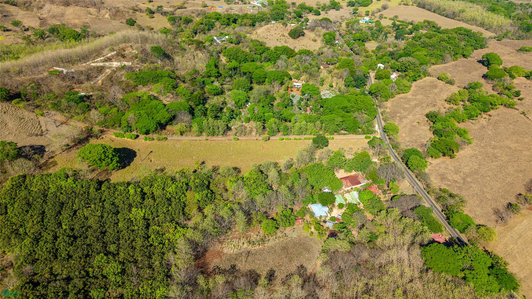 Finca Luna y Sol | Home with 185 Acres