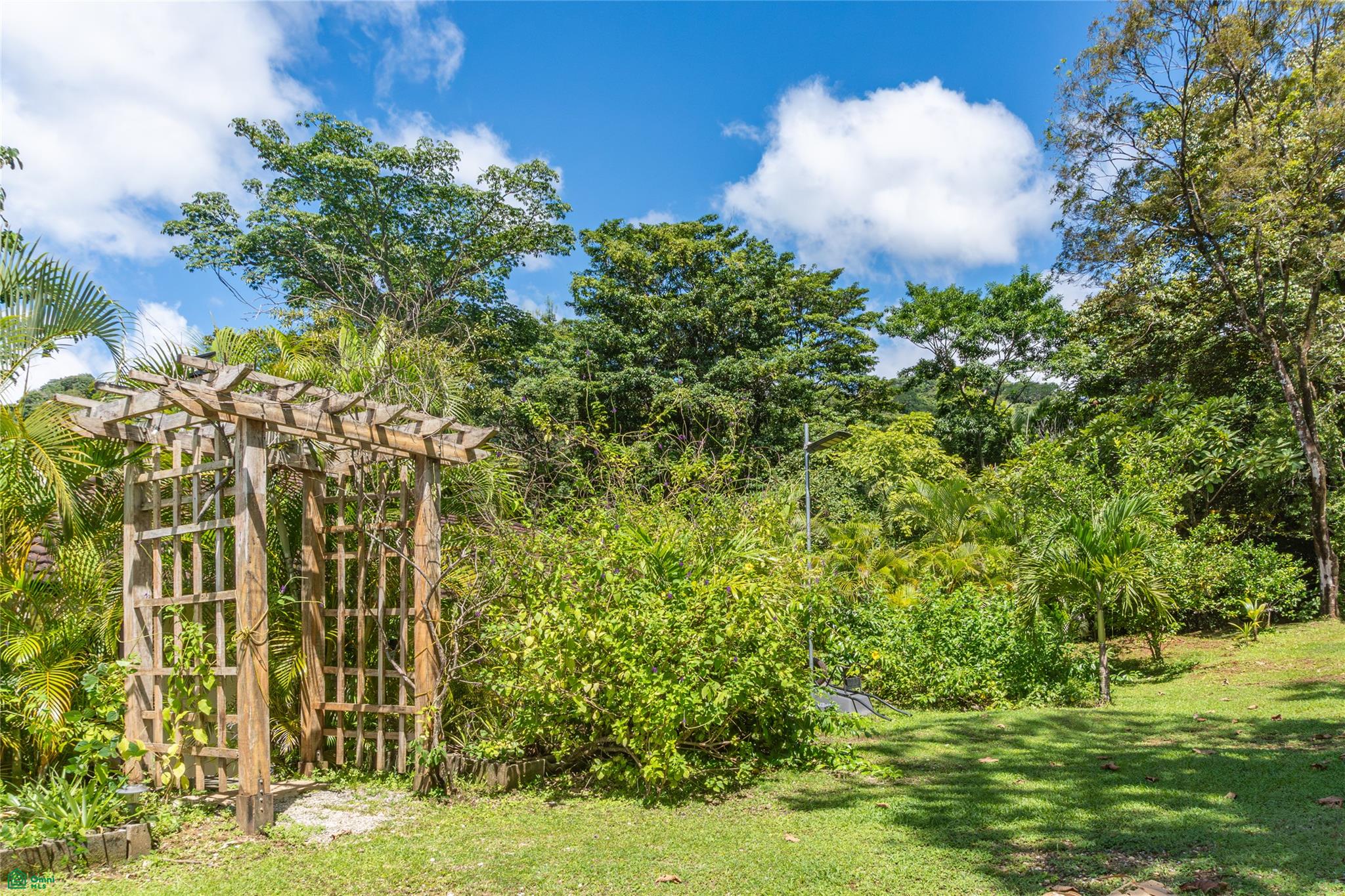Casa Jardín