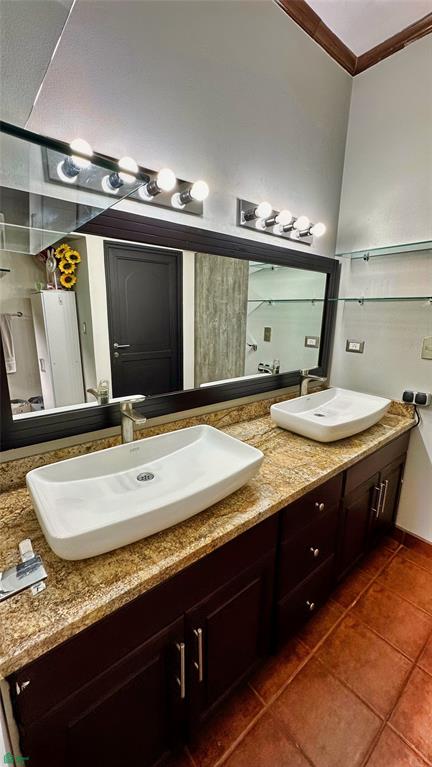 Central Valley View Estate