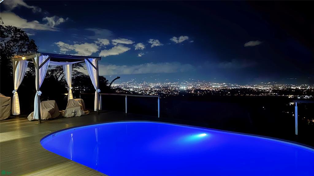 Central Valley View Estate
