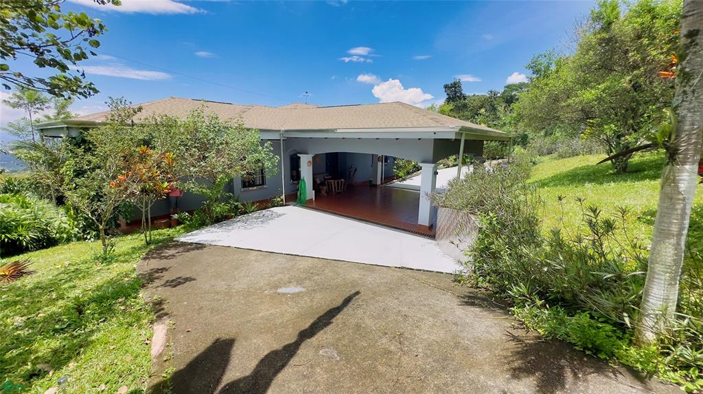 Central Valley View Estate