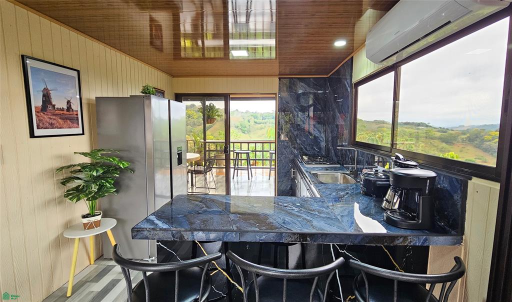 Casa Cascada Vista