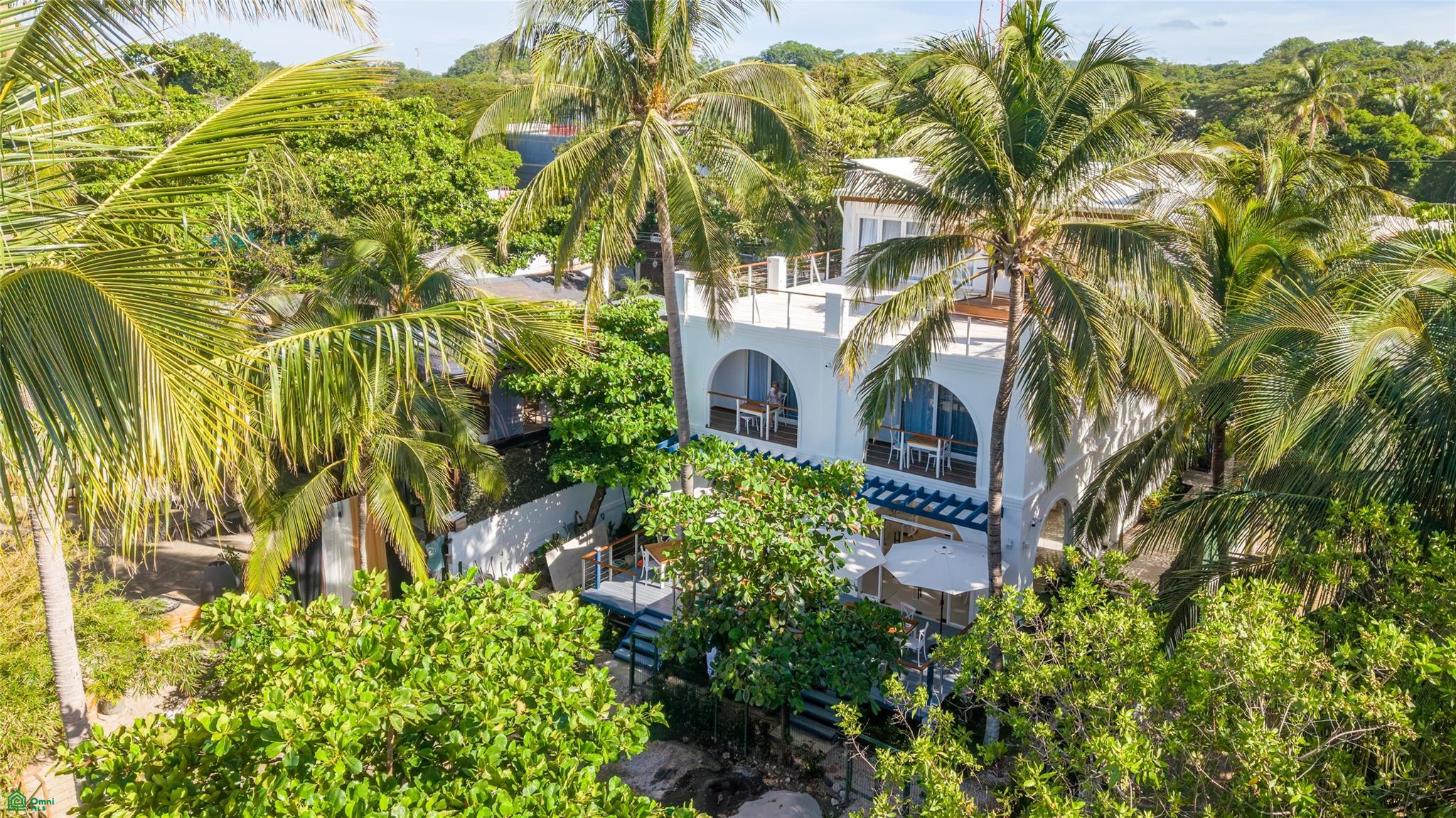 Samara Collective Beachfront