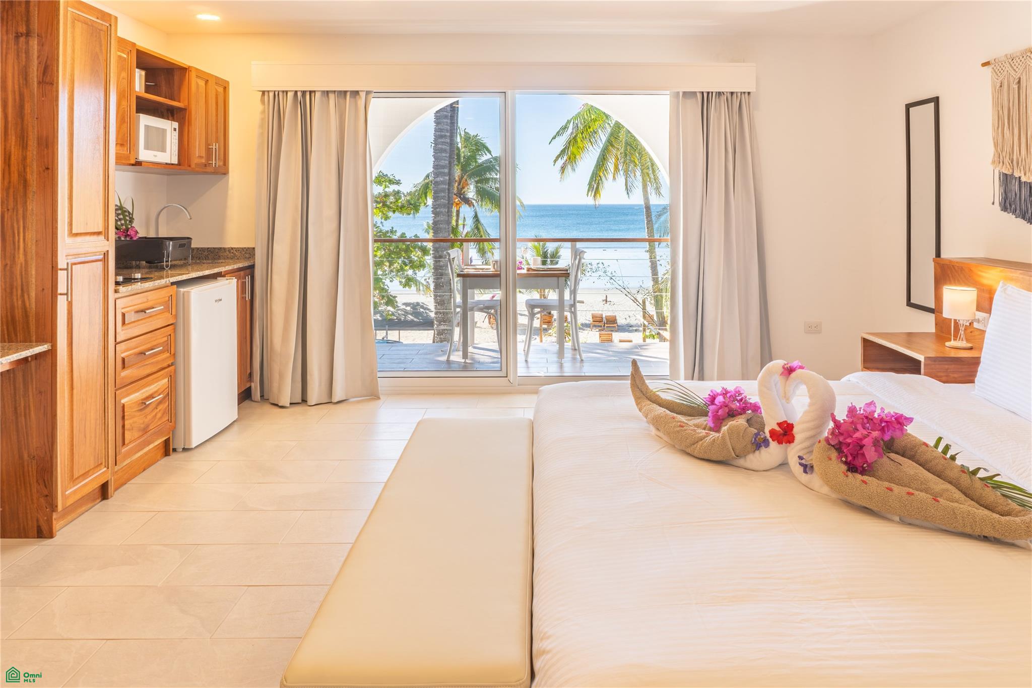 Samara Collective Beachfront
