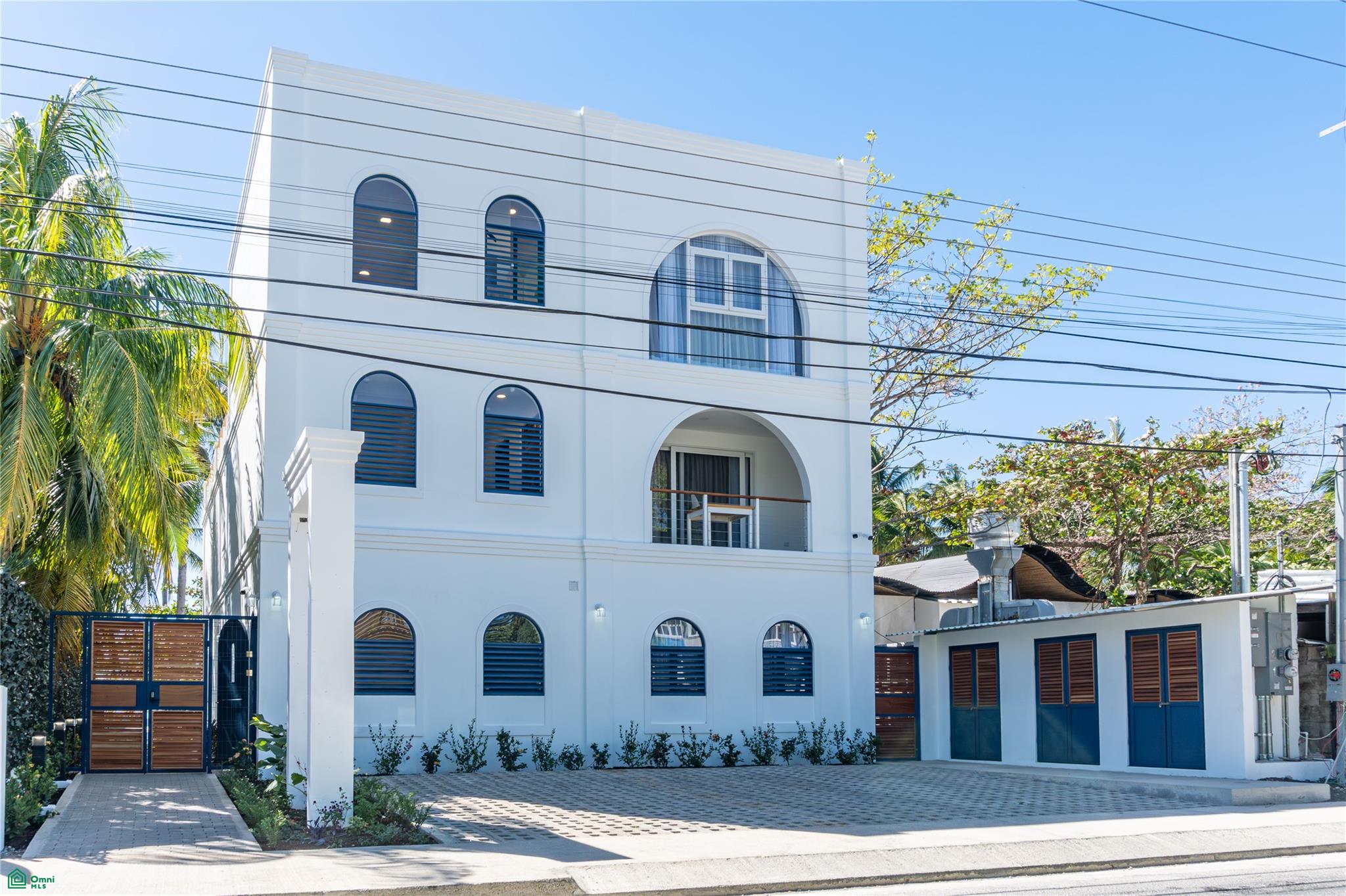 Samara Collective Beachfront