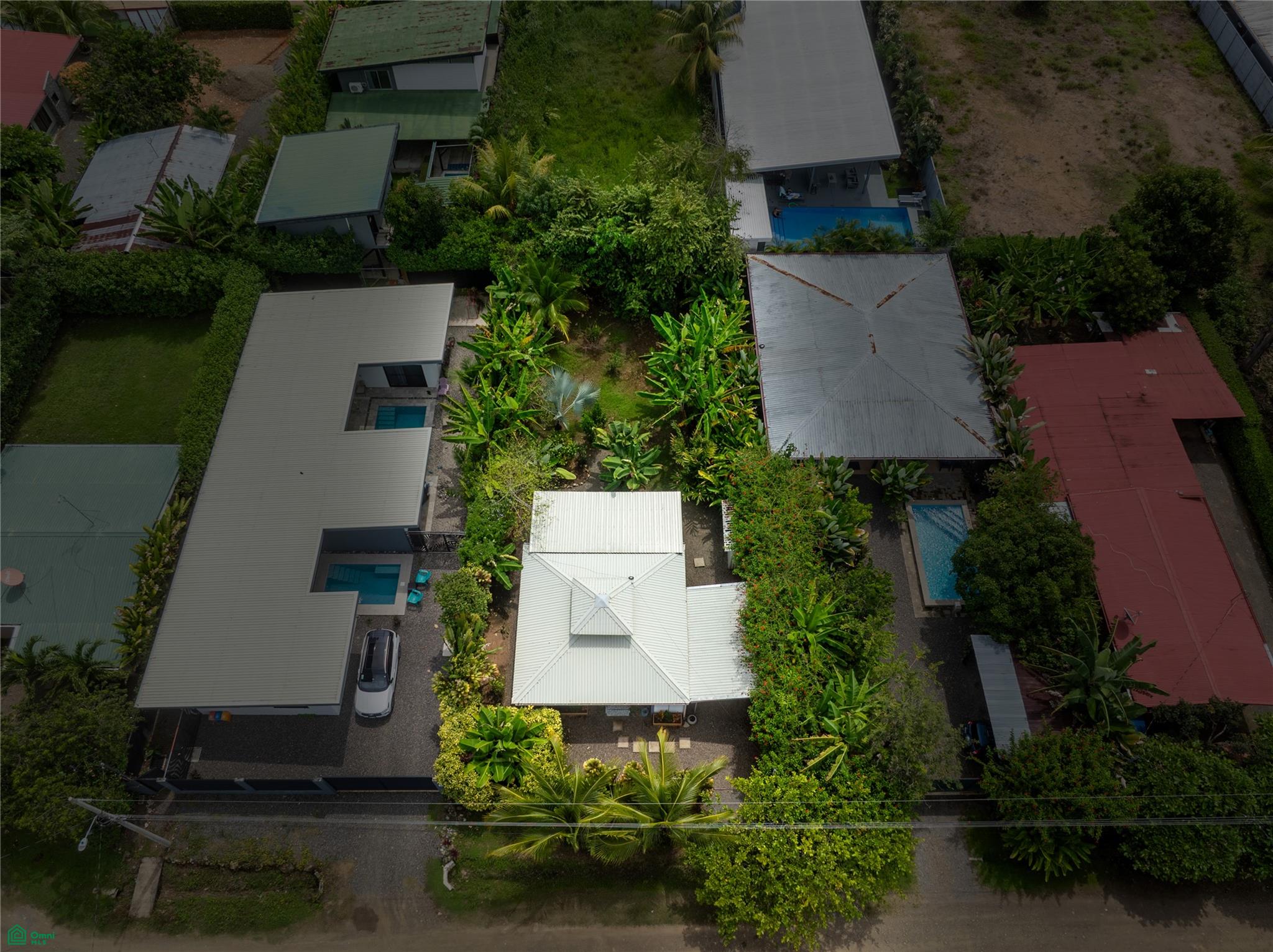 Blue Beach Bungalow