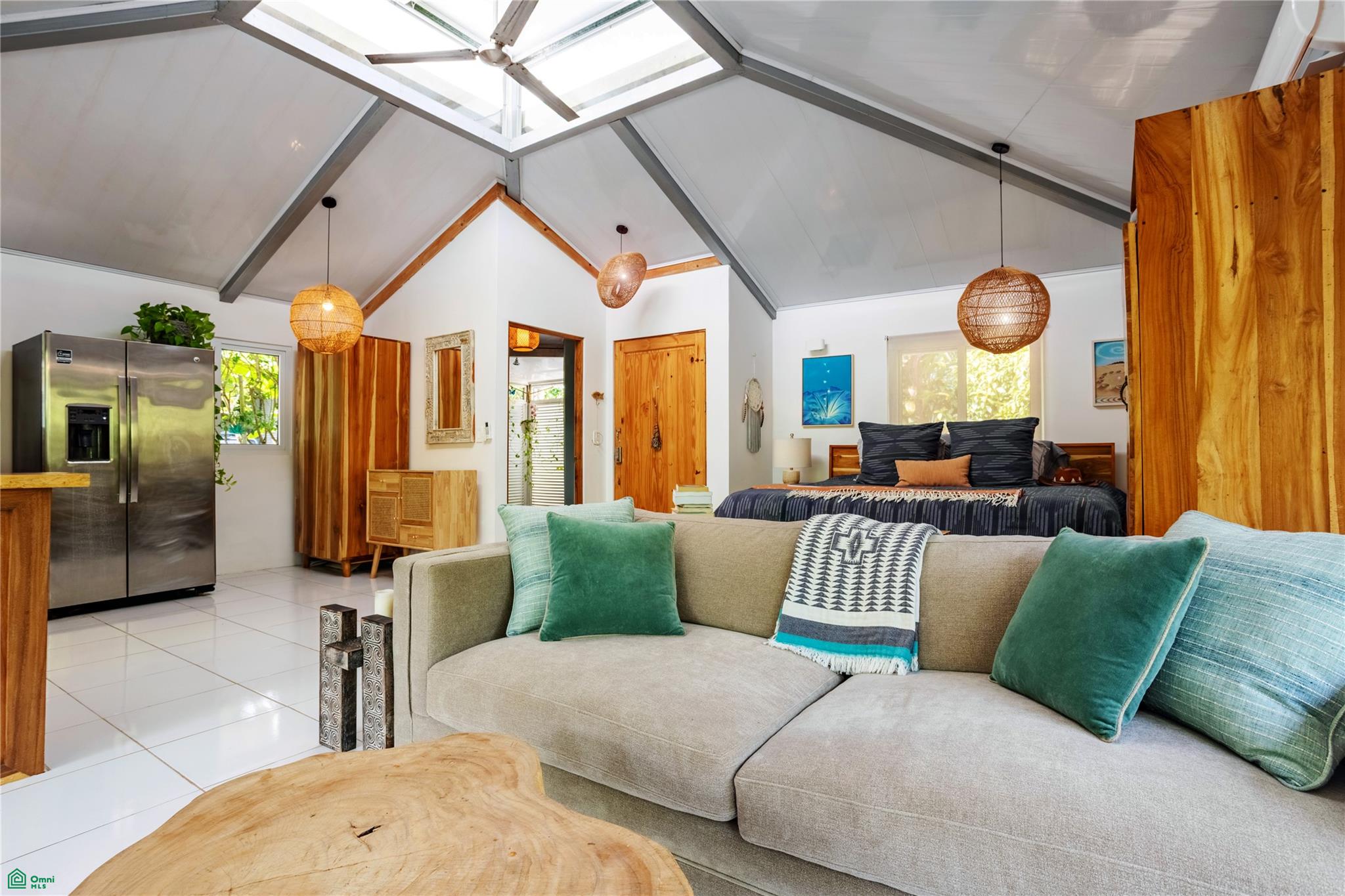 Blue Beach Bungalow