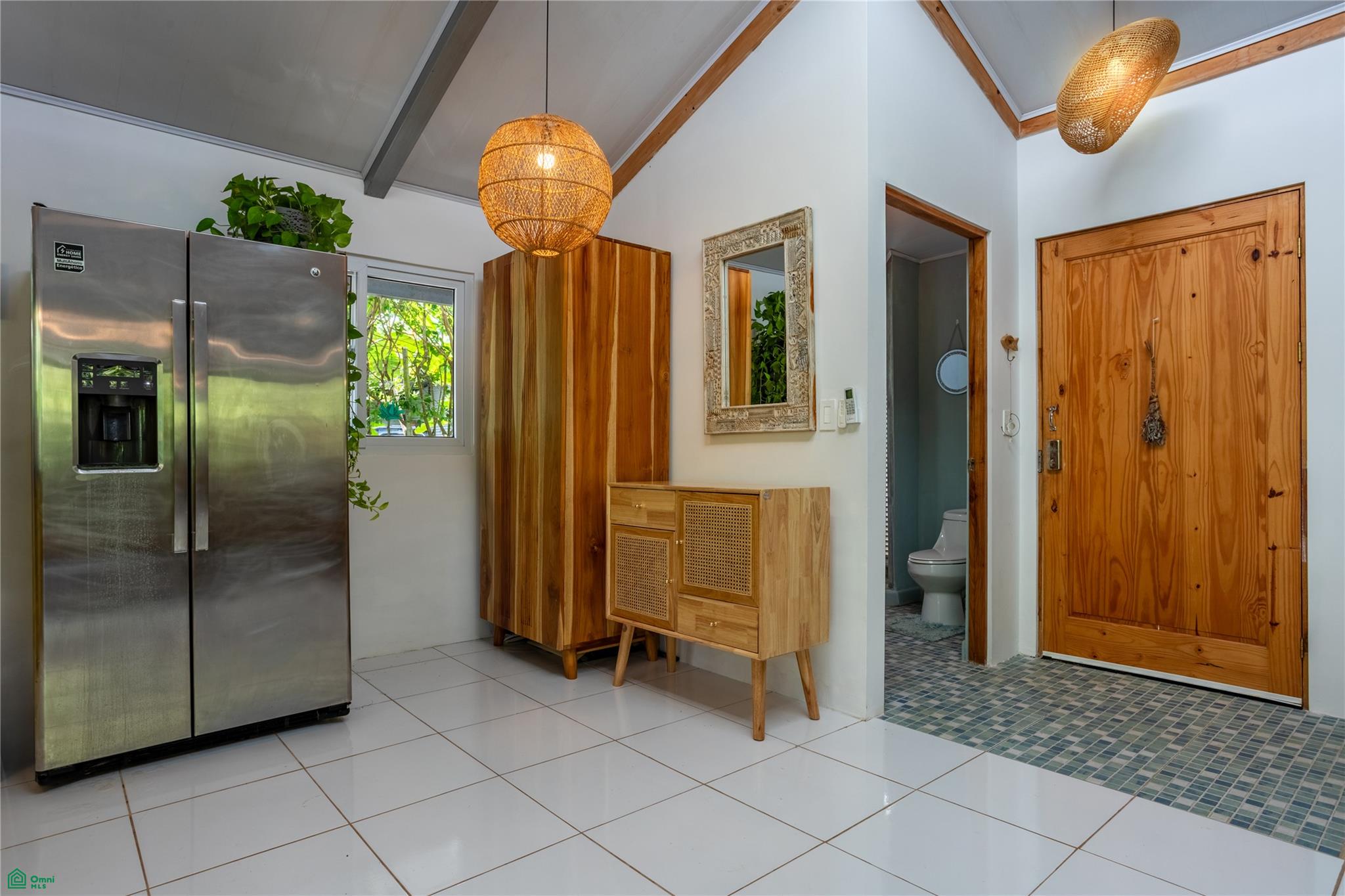 Blue Beach Bungalow