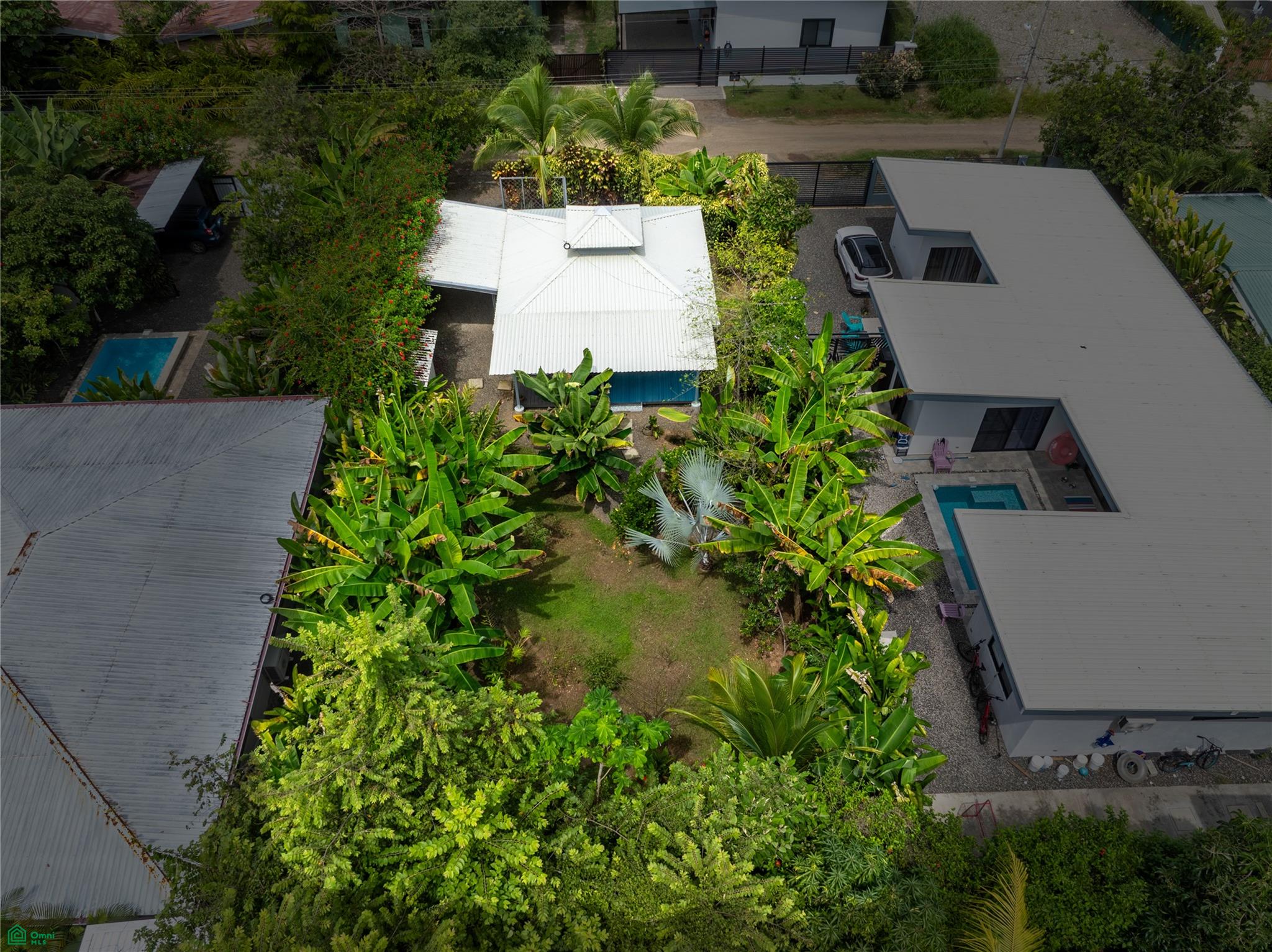 Blue Beach Bungalow