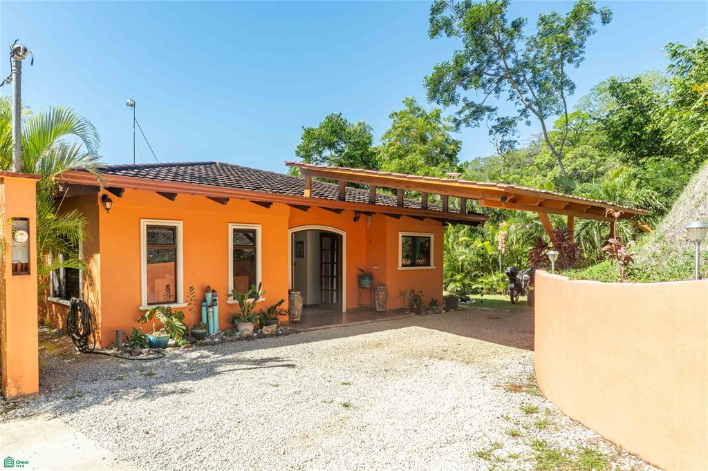 Casa Jungalow