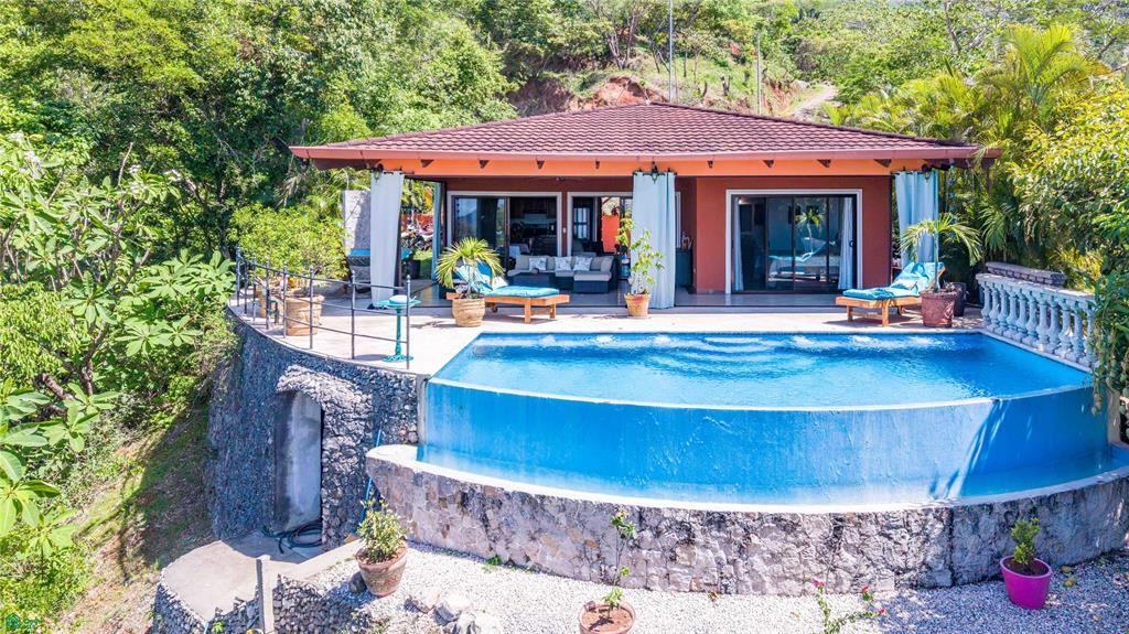 Casa Jungalow