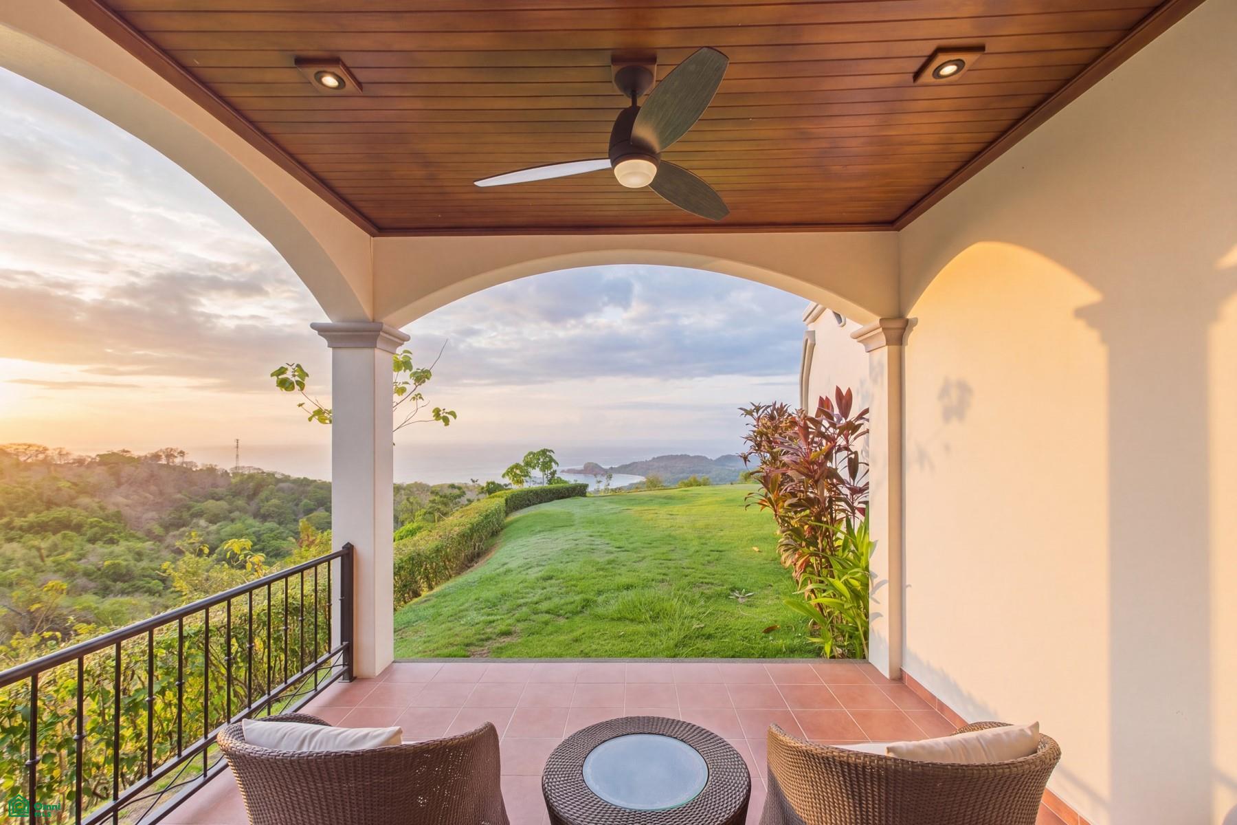 Casa Monos | Ventanas del Mar
