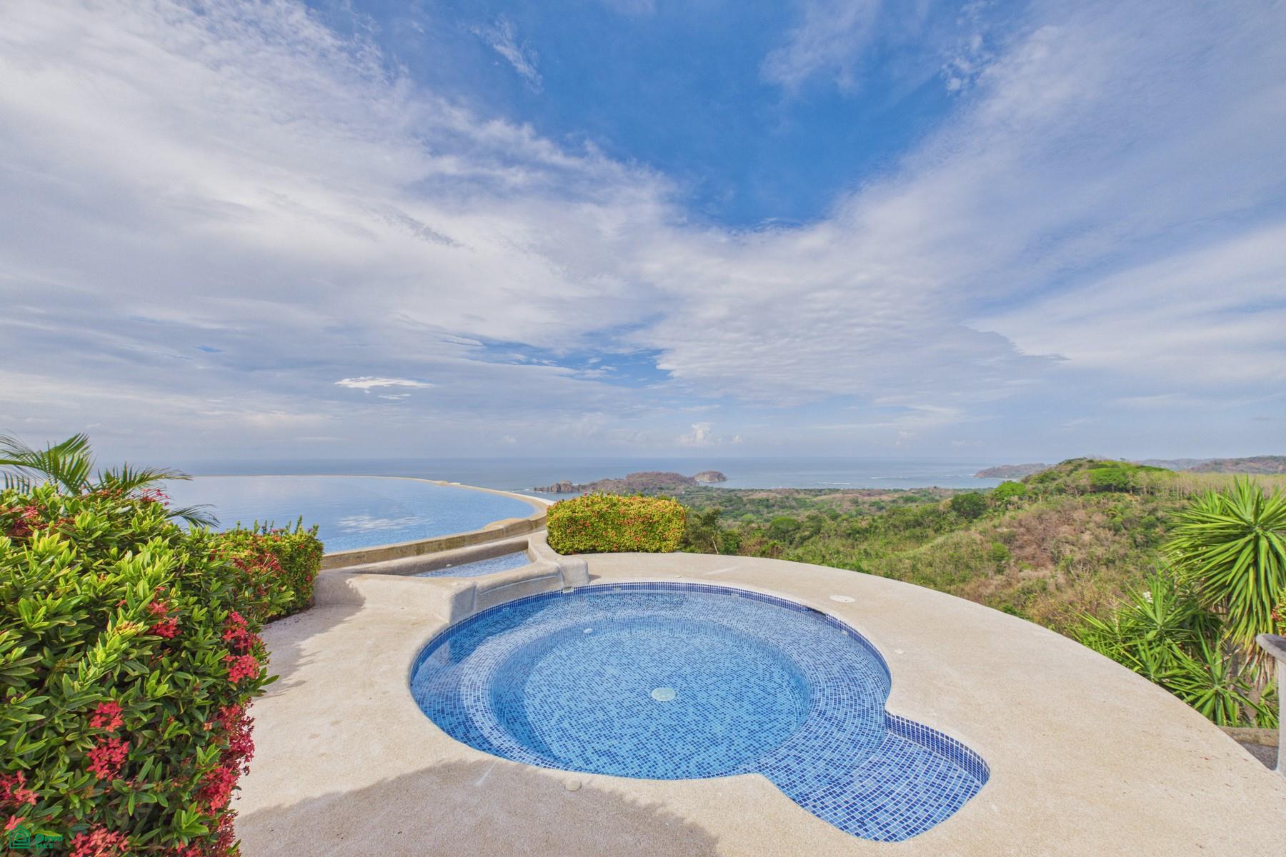 Casa Monos | Ventanas del Mar