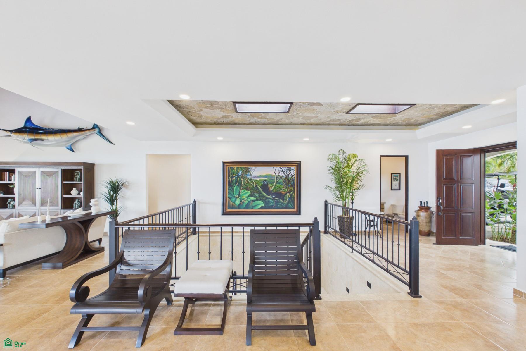 Casa Monos | Ventanas del Mar