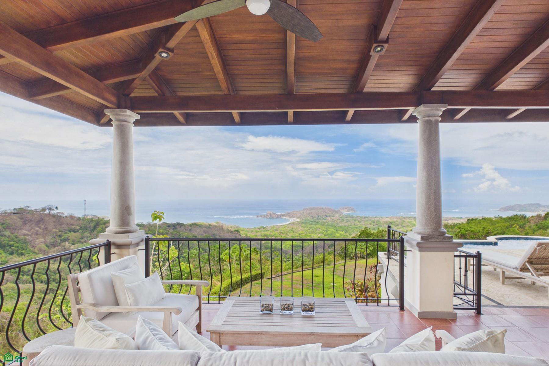 Casa Monos | Ventanas del Mar