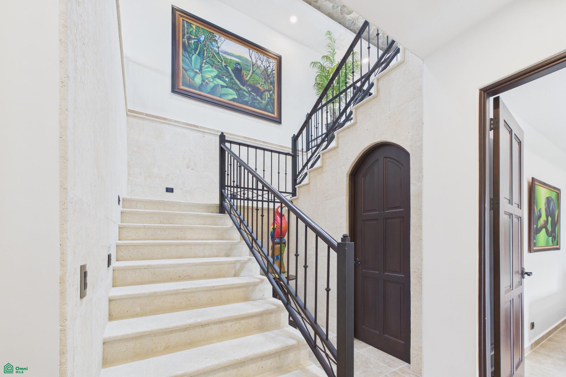 Casa Monos | Ventanas del Mar