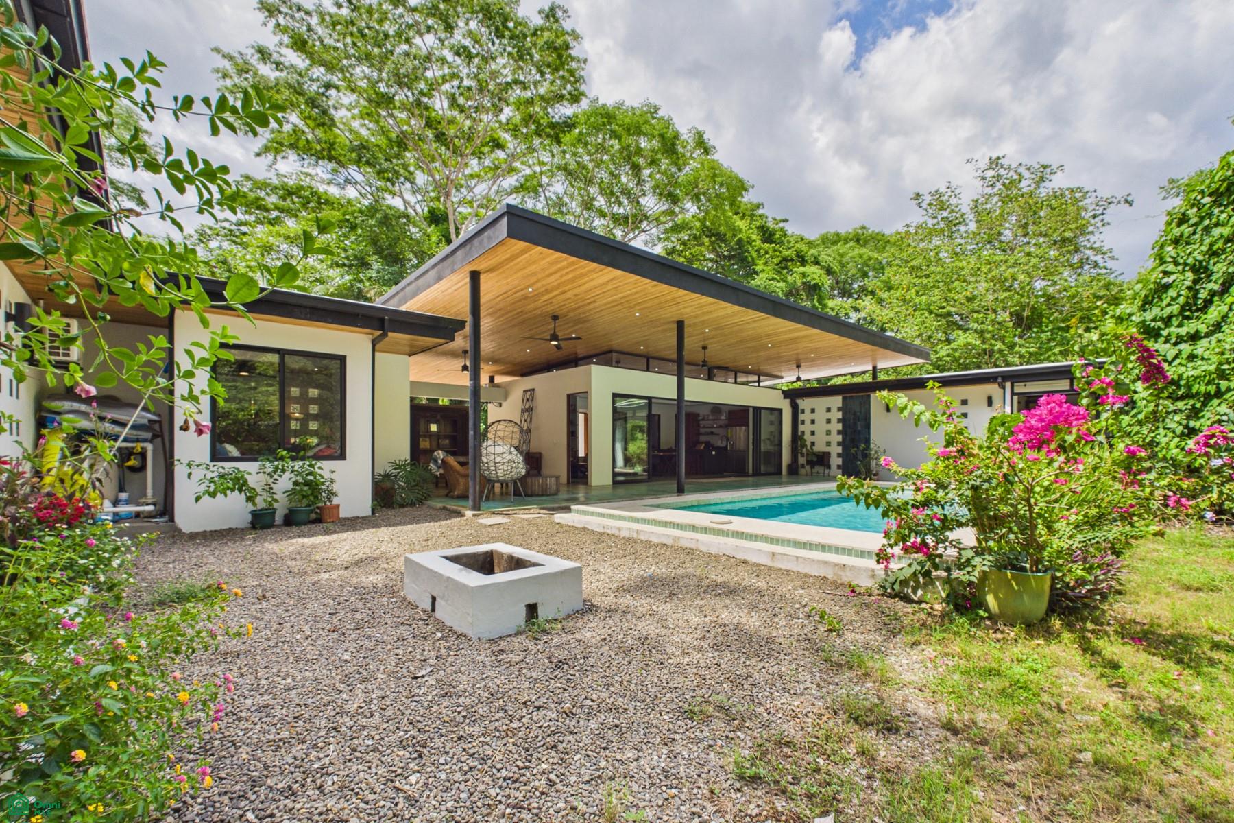 Villa Shanti